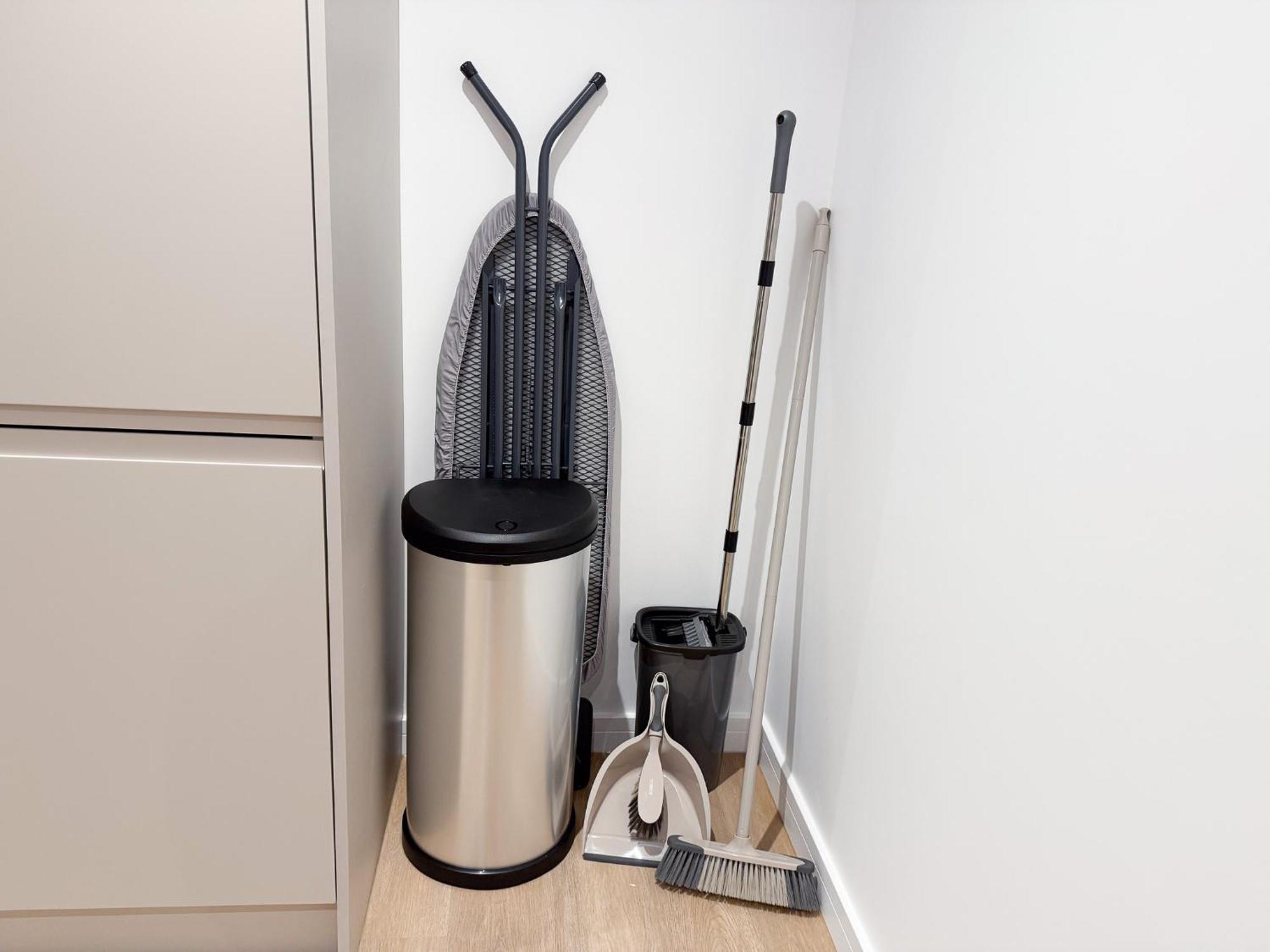 Spacious Modern 1 Bed Apartments In St Neots - Perfect For Contractors & Professionals - Free Parking - Wifi - Fully Equipped Kitchen - Smart Tv Ideal For Work Stays And Long Projects Экстерьер фото